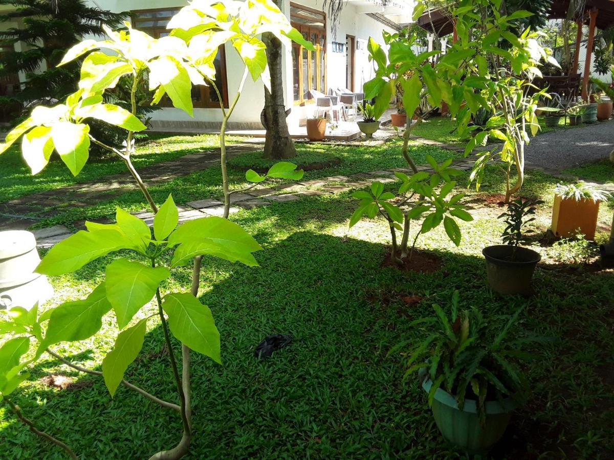 Karl Holiday Bungalow Kalutara Exterior photo