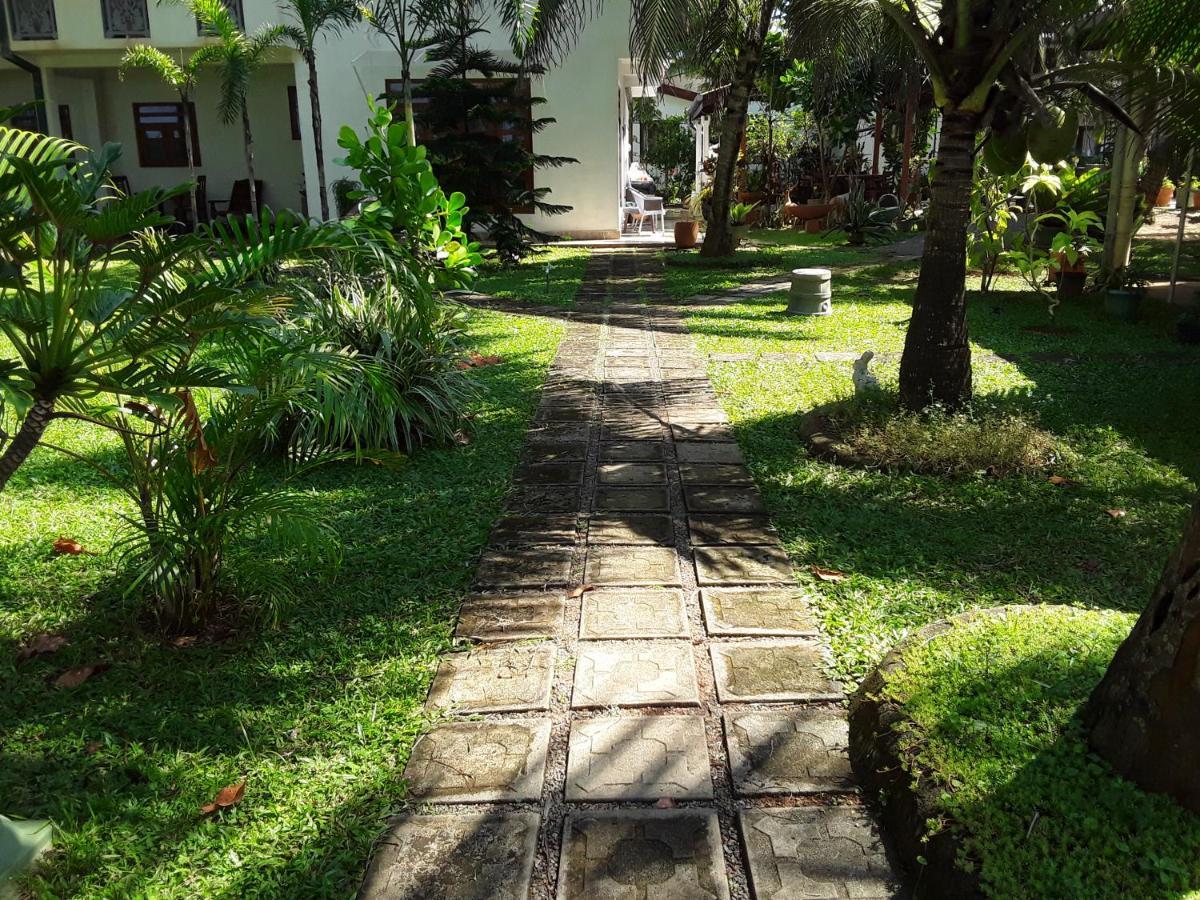 Karl Holiday Bungalow Kalutara Exterior photo